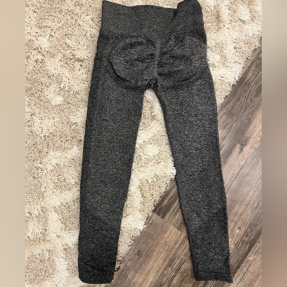 Dark grey SHEIN high stretch yoga/gym pants size Medium   NEW. - Picture 3 of 3